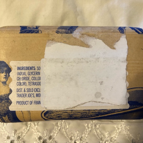 DISCONTINUED trader Joe's oatmeal ginger almost scent exfoliating scent 8.8oz - Picture 2 of 2